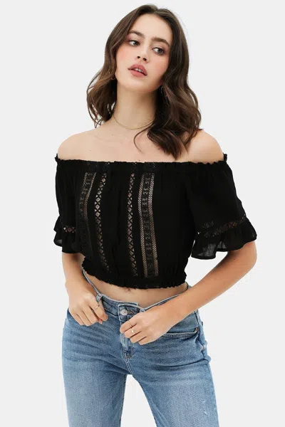 Truedames Lace Trim On The Front And Sleeves, Waist Band Cropped Top In Black