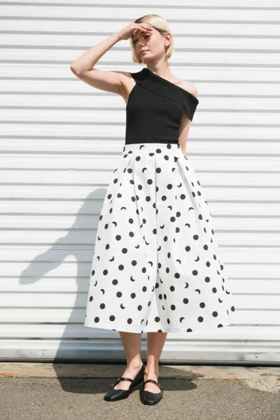 Truedames Lift's Gifts Woven Skirt In White