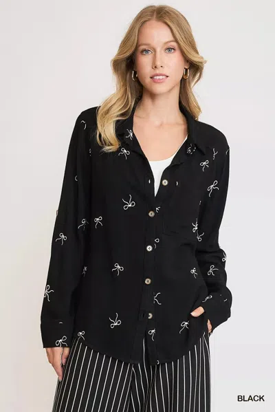 Truedames Linen Blend Fitted Shirt With Ribbon Embroidery Details In Black