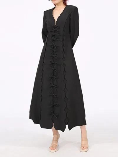 Truedames Long Sleeve Bow Front Midi Dress In Black