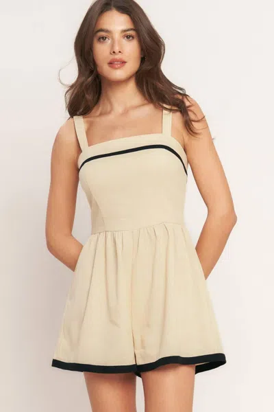 Truedames Lovely Line Woven Romper In Gray