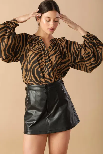 Truedames Loving Myself Woven Top In Multi