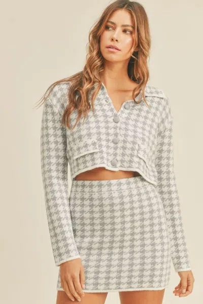 Truedames Mable Houndstooth Cropped Knit Cardigan And Mini Skirt Set In Blue