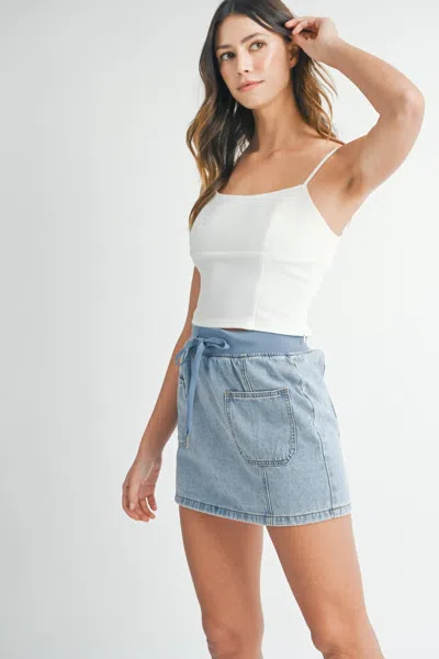 Truedames Mable Strappy Back Cropped Cami In White