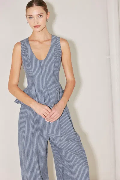 Truedames Marina Pinstripe Woven Top In Blue
