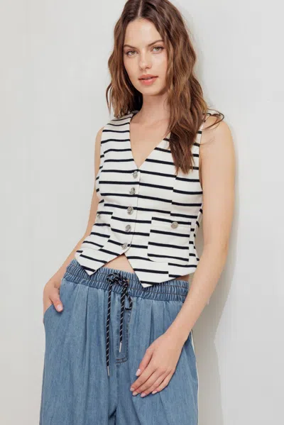 Truedames Marine Chic Woven Vest In Multi