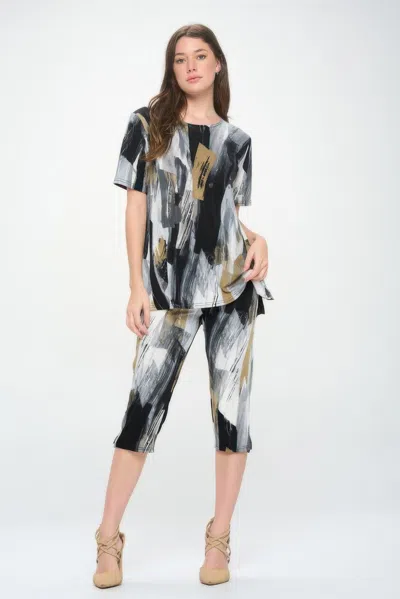 Truedames Matching Capri Pant Set In Plus Size In Multi