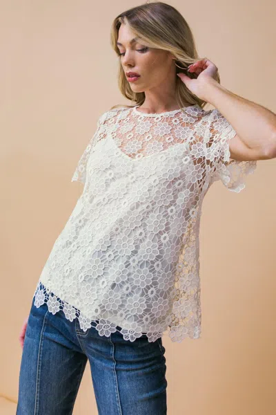 Truedames Melt My Heart Lace Top In White