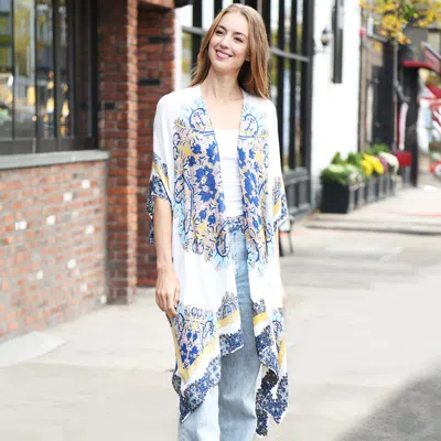 Truedames Mixed Floral Print Kimono Poncho In White