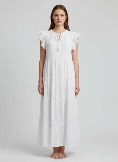 Truedames Mlle Gabrielle Solid Cap Sleeve Dress In White