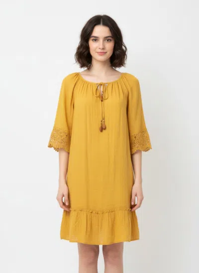 Truedames Mlle Gabrielle Solid Elbow Sleeve Dress In Gold