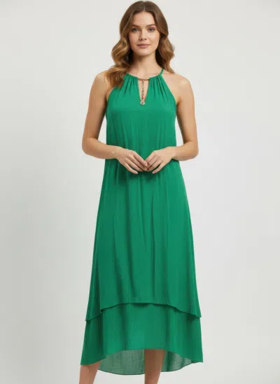 Truedames Mlle Gabrielle Solid Sleeveless Dress In Green