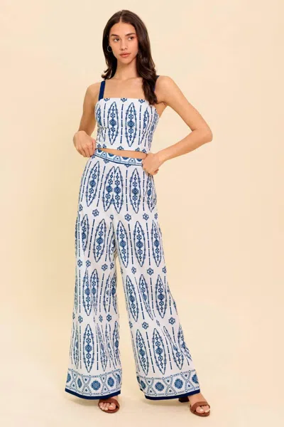 Truedames Modern Approach Navy Woven Top And Pant Set In White
