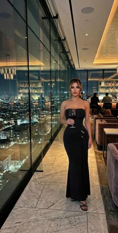 Truedames Modern Take On Draped Grecian Styles Maxi Dress In Black