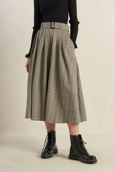 Truedames Moody Allure Woven Midi Skirt In Beige