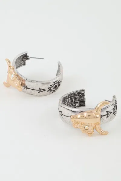 Truedames Native Flower Bull Hoop Earrings In Metallic