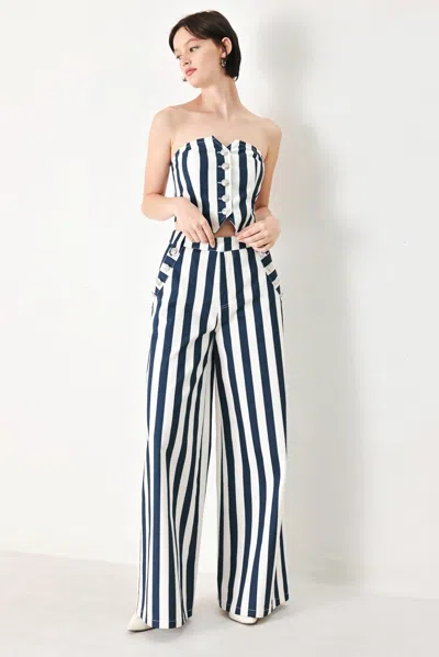 Truedames Navy Blossom Woven Pants In Multi