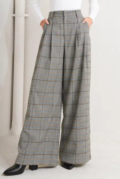 Truedames New Age Woven Plaid Pants In Multi