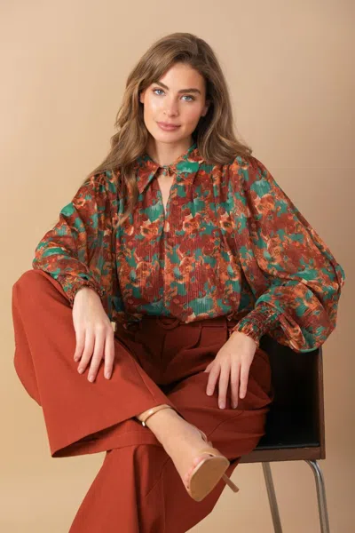 Truedames Nostalgic Teal Brown Woven Top In Multi