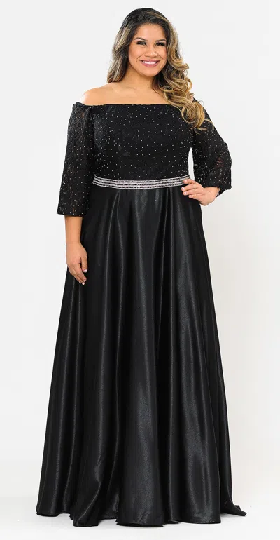 Truedames Off The Shoulder Plus Size Gown In Black