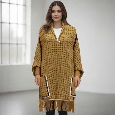 Truedames Open Front Houndstooth Fringe Knit Poncho In Brown