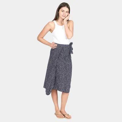 Truedames Patterned Beach Cover Up Midi Wrap Skirt 43" X 29" In Black