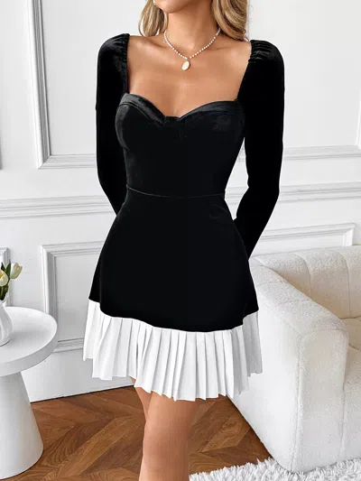 Truedames Pleated Hem Sweetheart Neckline Long Sleeve Mini Dress In Black