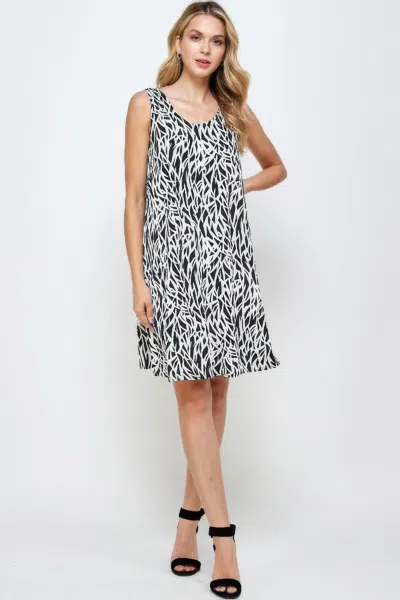 Truedames Plus Size Bns Print Missy Tank Dress In Black