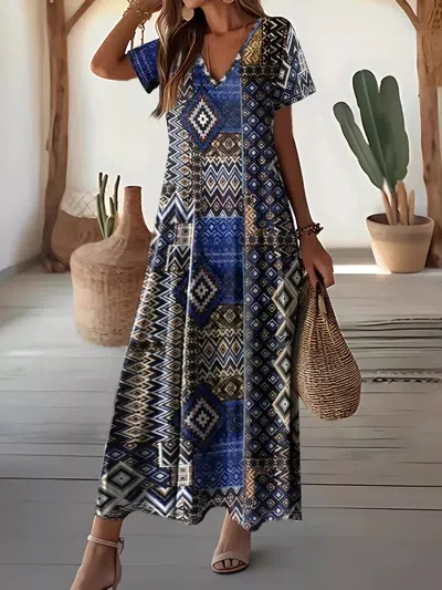 Truedames Plus Size Geometric Print V-neck Short Sleeve Dress In Multi