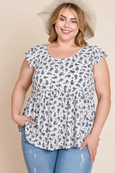 Truedames Plus Size Paisley Flutter Sleeves Top In Multi