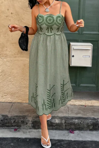 Truedames Plus Size Plaid Backless Hollow Out Strap Dress In Green
