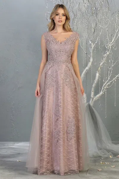 Truedames Plus Size V-neck Embroidered A-line Formal Gown In Multi