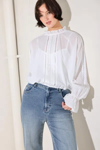 Truedames Pure Romance Woven Top In White