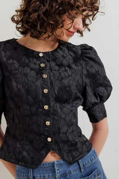 Truedames Quiet Luxe Romance Woven Top In Black