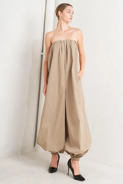 Truedames Quiet Sensuality Woven Jumpsuit In Neutral