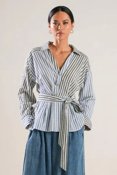 Truedames Rays Of Hope Woven Top In Blue