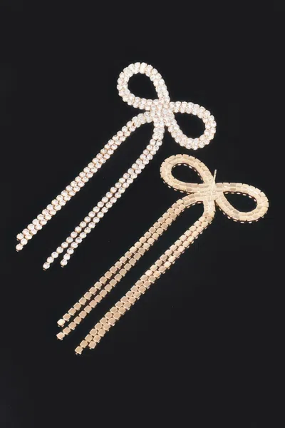Truedames Rhinestone Ribbon Earring In Gold