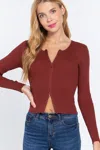 Truedames Rib Sweater Top W/front Zipper In Burgundy