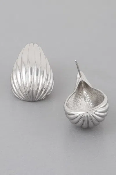 Truedames Ribbed Curve Teardrop Earrings In Silver