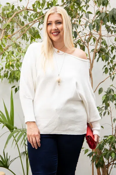 Truedames Round Neck Long Sleeve Solid Sweater In White