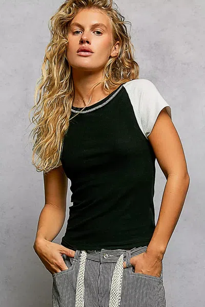 Truedames Round Neck Outseam Detail T-shirt With Contrast Color Sleeves In Multi