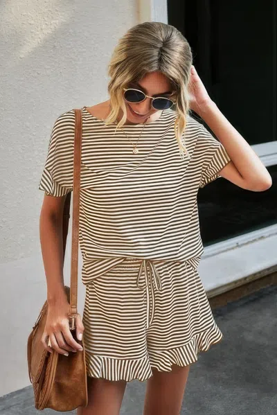 Truedames Round Neck Striped Top Short Set In Green