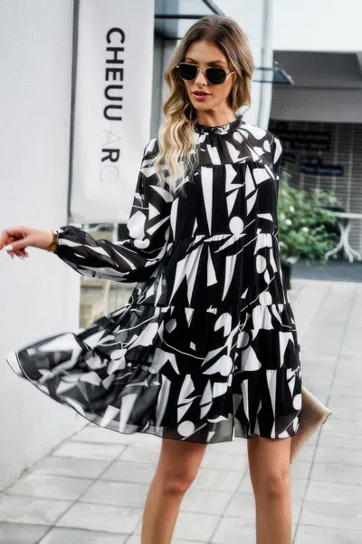 Truedames Ruffle Neck Abstract Print Long Sleeve Tiered Dress In Multi