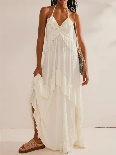 Truedames Ruffled Halter Neck Maxi Dress In White