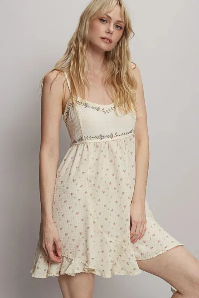 Truedames Ruffled Hem Floral Print Cami Mini Dress In White