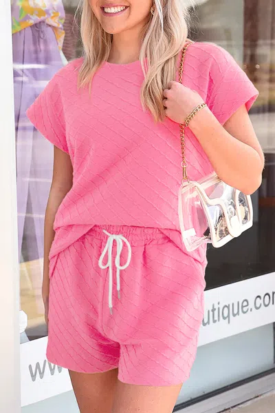 Truedames Sachet Pink Checkered Textured Tee And Drawstring Shorts