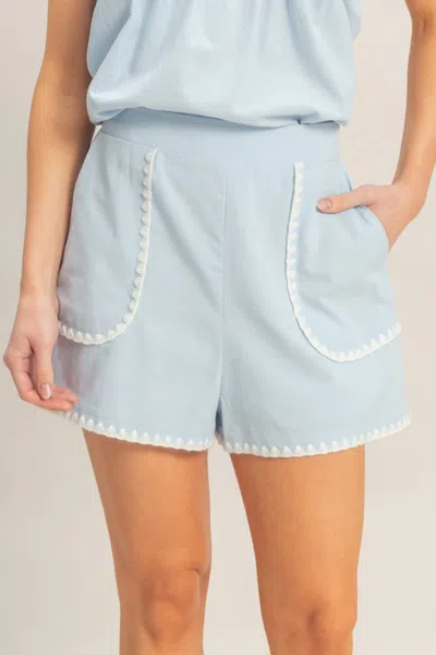 Truedames Scallop Trim High-waisted Shorts In Blue