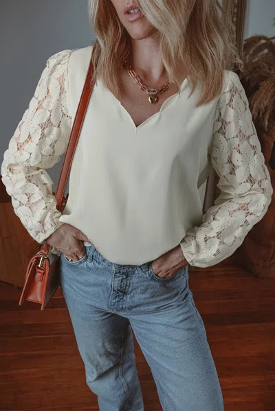 Truedames Scalloped V Neckline Lace Hollowed Lantern Sleeve Blouse In White