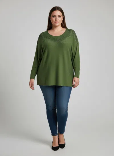Truedames Scarlet Embellished Neckline Dolman Sleeve Tunic Top In Green