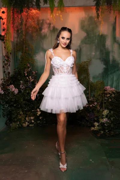 Truedames Semi Formal Dress A-line Sweetheart Neck In White
